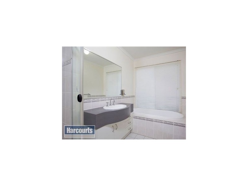 18 Moygara Street, The Gap QLD 4061