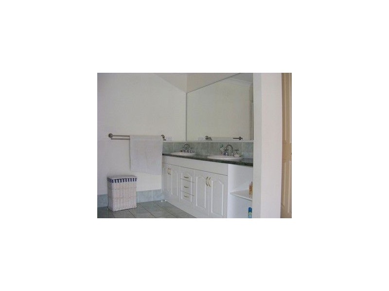 14 Jillinda Place, The Gap QLD 4061