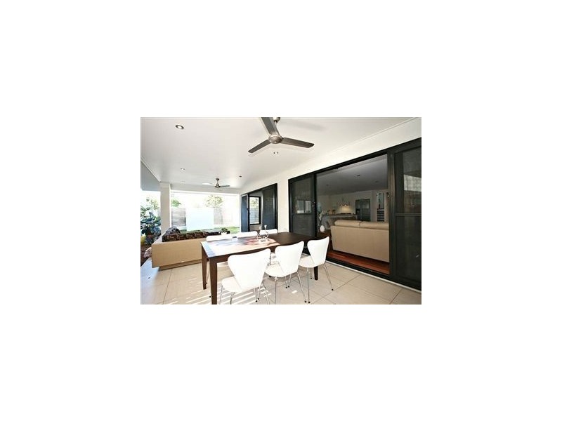 22 Gresham, Ashgrove QLD 4060