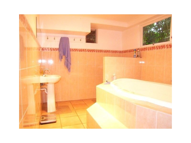 15a Jevons Street, The Gap QLD 4061