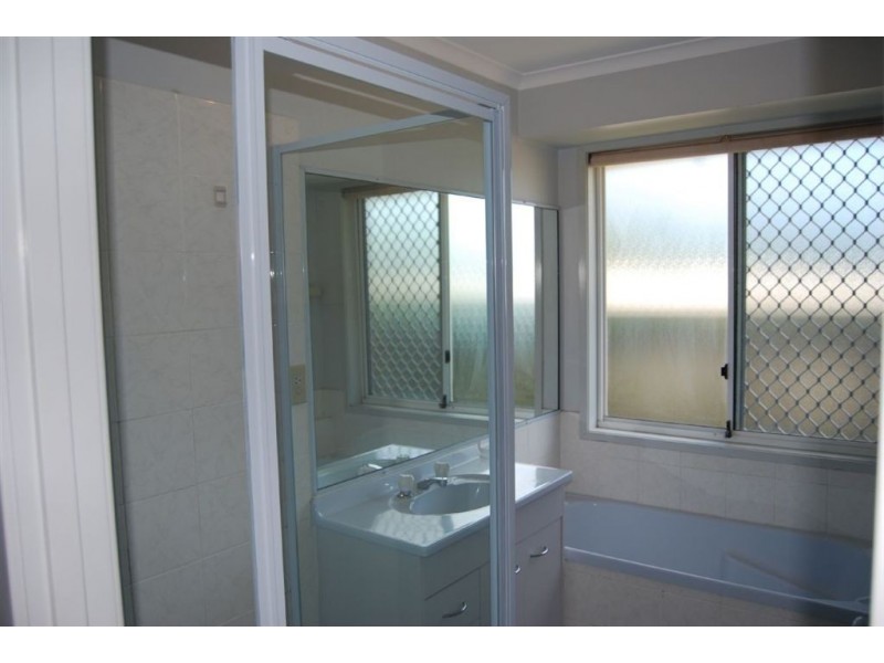 5 McLennan Close, Keperra QLD 4054