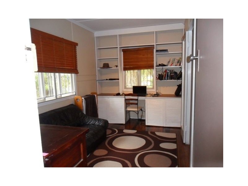 15 Bromwich Street, The Gap QLD 4061