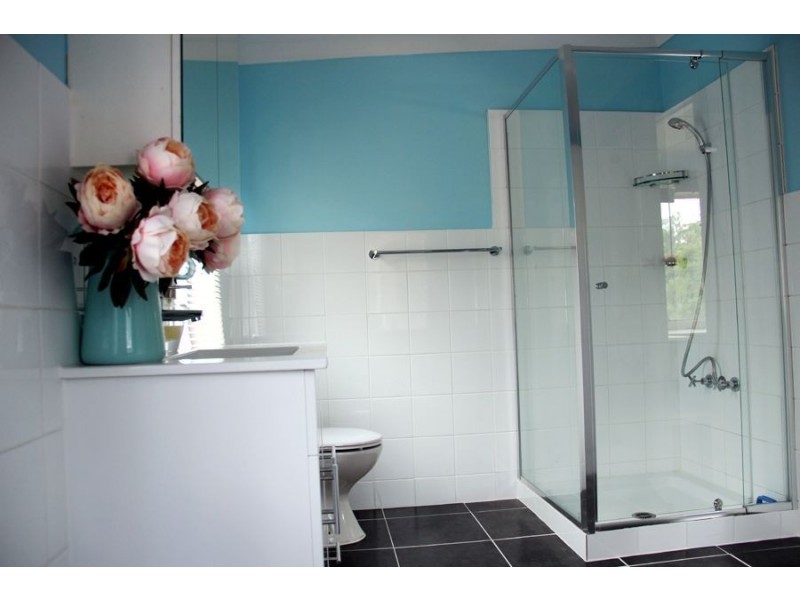 911A Waterworks Rd, The Gap QLD 4061