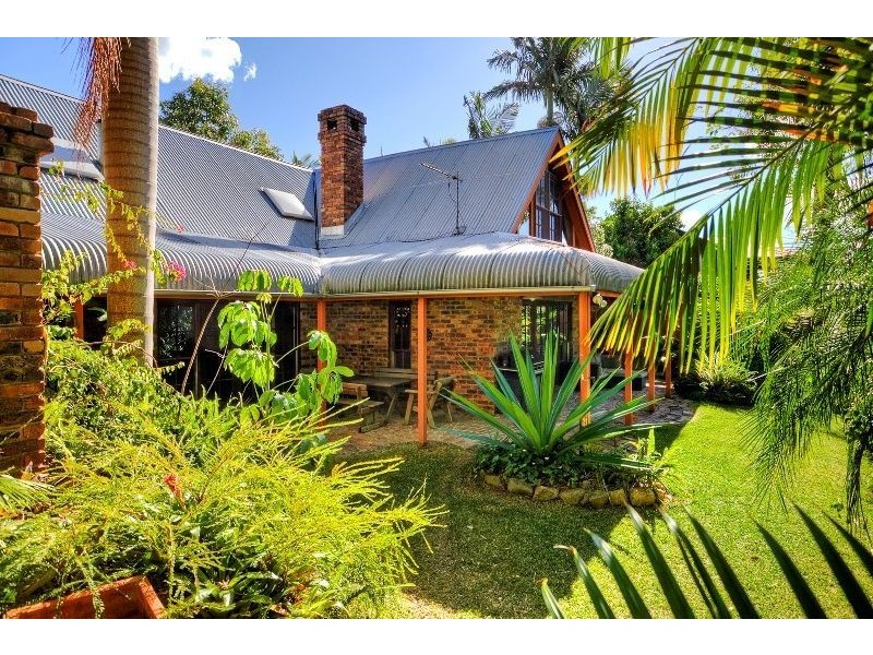 1253 Waterworks Road, The Gap QLD 4061