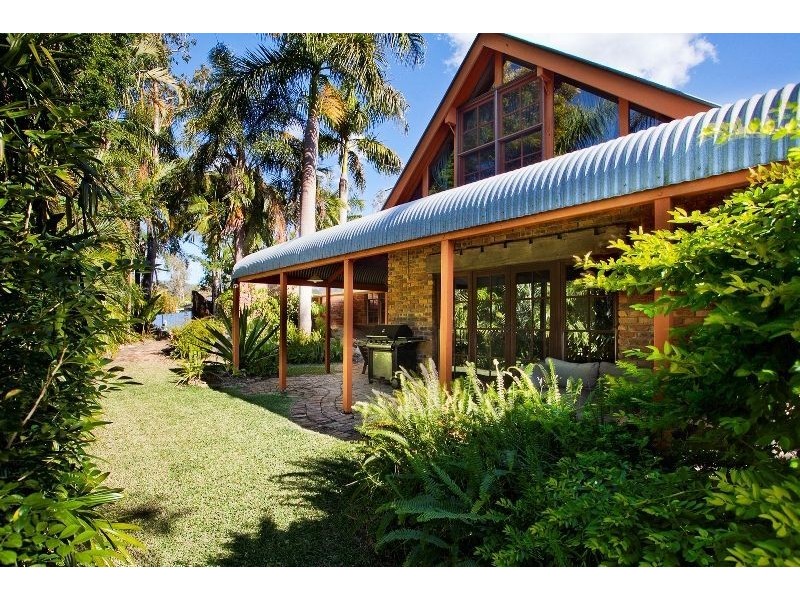 1253 Waterworks Road, The Gap QLD 4061