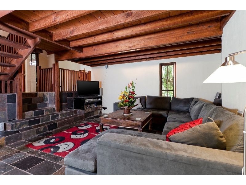 1253 Waterworks Road, The Gap QLD 4061