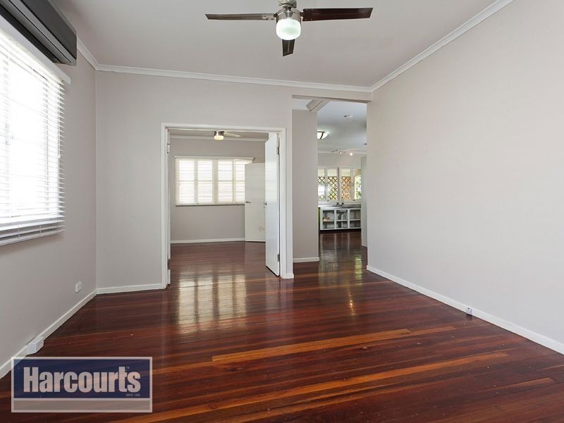 9 Harry Street, Ashgrove QLD 4060