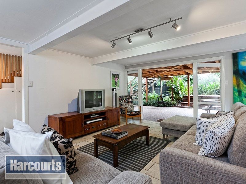 35 Osberg Street, The Gap QLD 4061