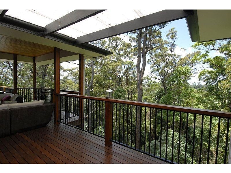 11 Wentworth Avenue, Mount Nebo QLD 4520