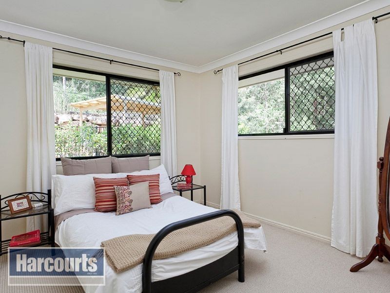 94 Moggill Road, The Gap QLD 4061