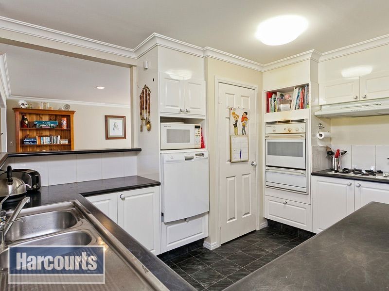 7 Wattletree Place, The Gap QLD 4061