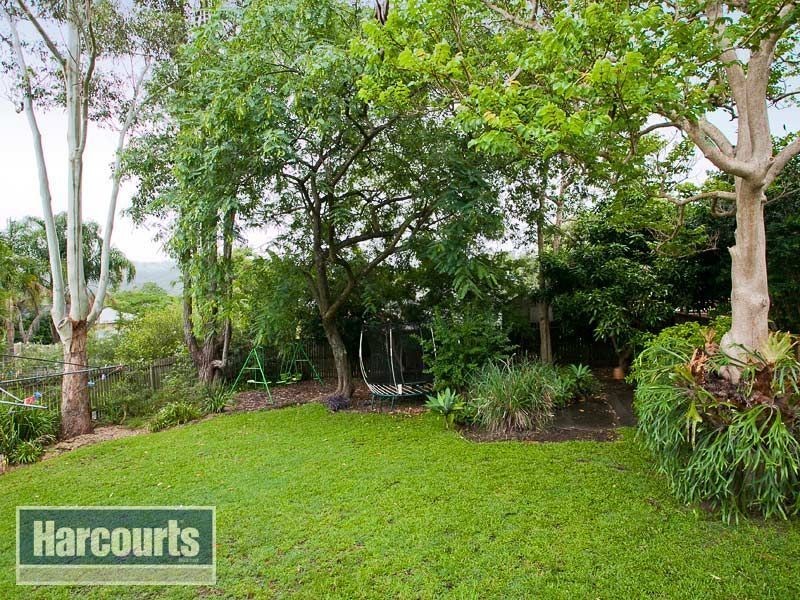 18 Elvendon Street, The Gap QLD 4061