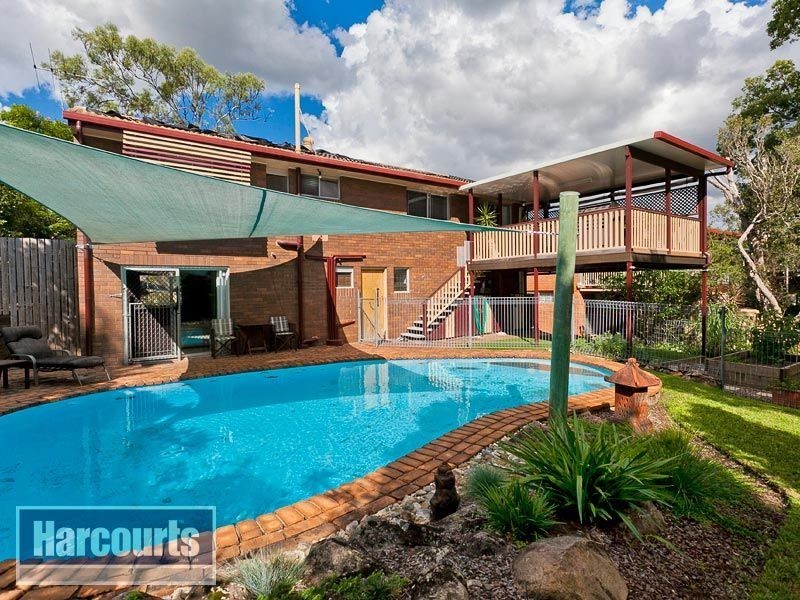 12 Eppalong Street, The Gap QLD 4061