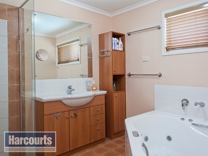 12 Eppalong Street, The Gap QLD 4061