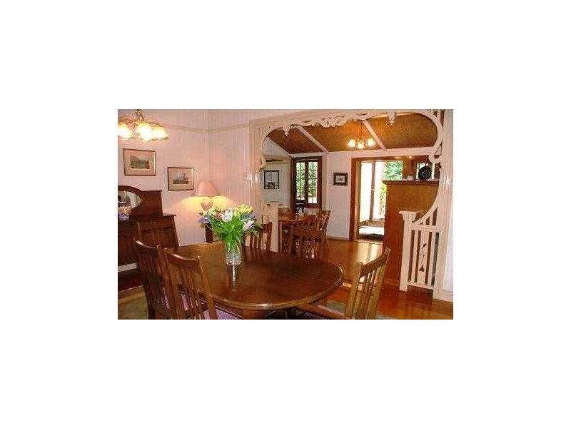 47 Raleigh Parade, Ashgrove QLD 4060