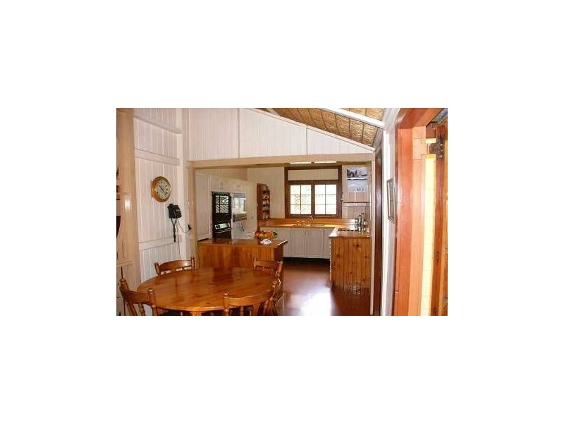 47 Raleigh Parade, Ashgrove QLD 4060