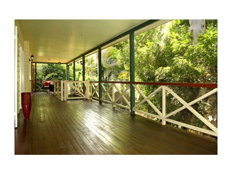 54 David Avenue, Bardon QLD 4065