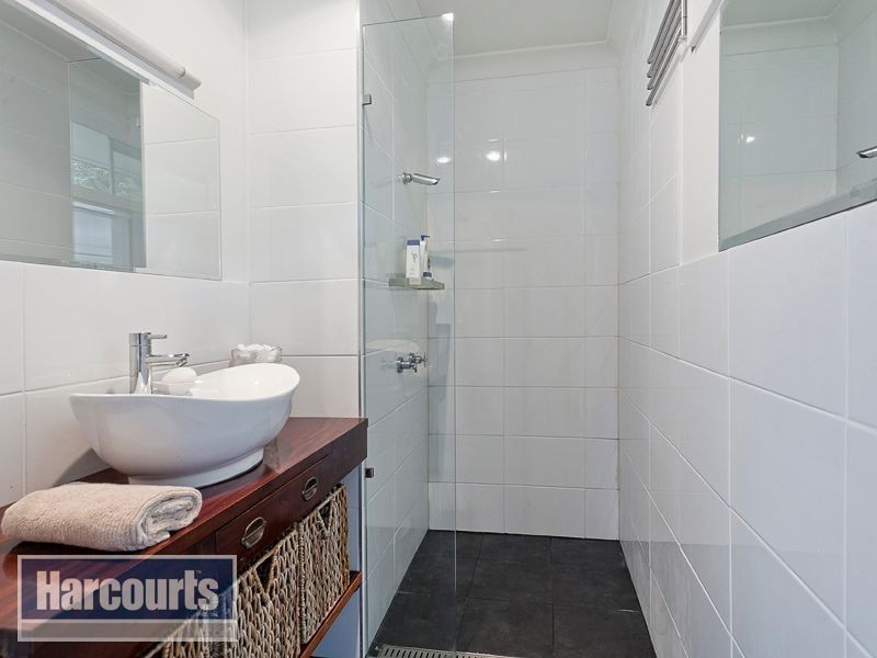 12 Glenmore Street, The Gap QLD 4061