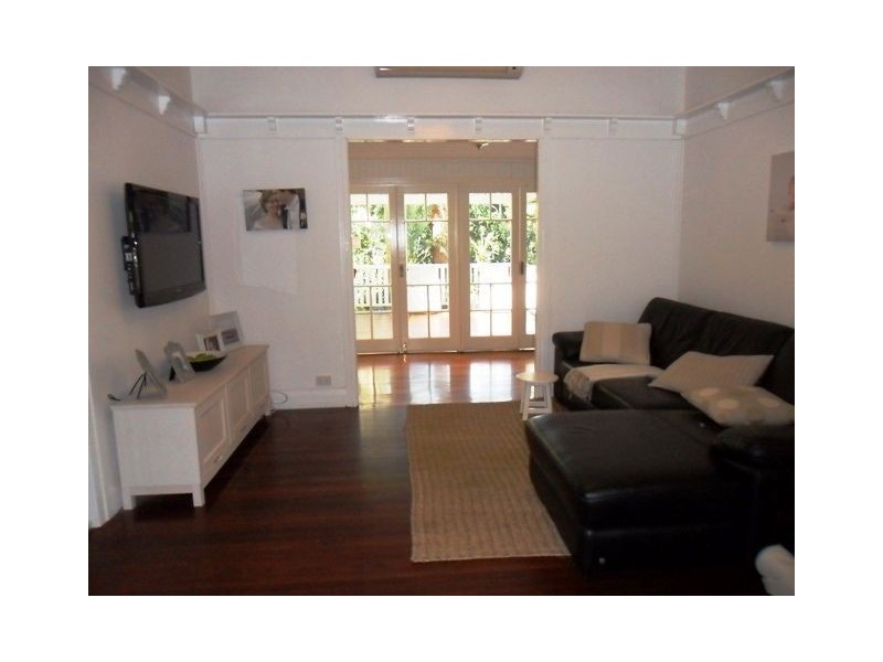 54 Joffre Street, Ashgrove QLD 4060