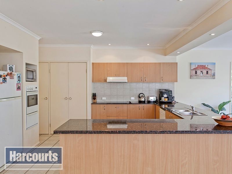 2 Glenferrie Place, The Gap QLD 4061