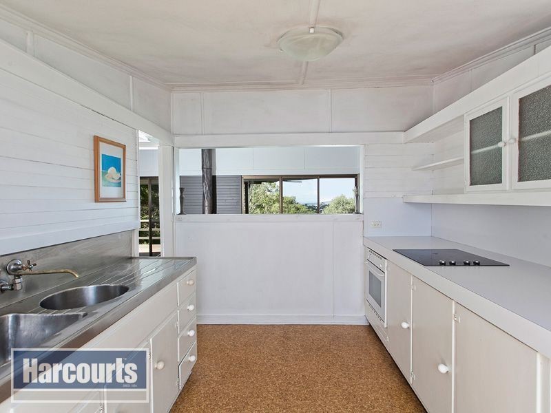 1003 Mt Nebo Road, The Gap QLD 4061