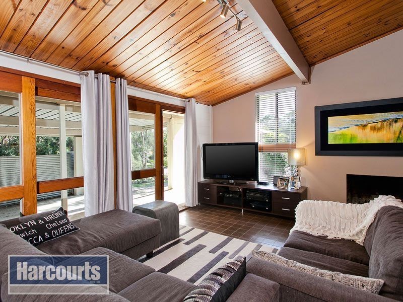 24 Bushwick Street, The Gap QLD 4061