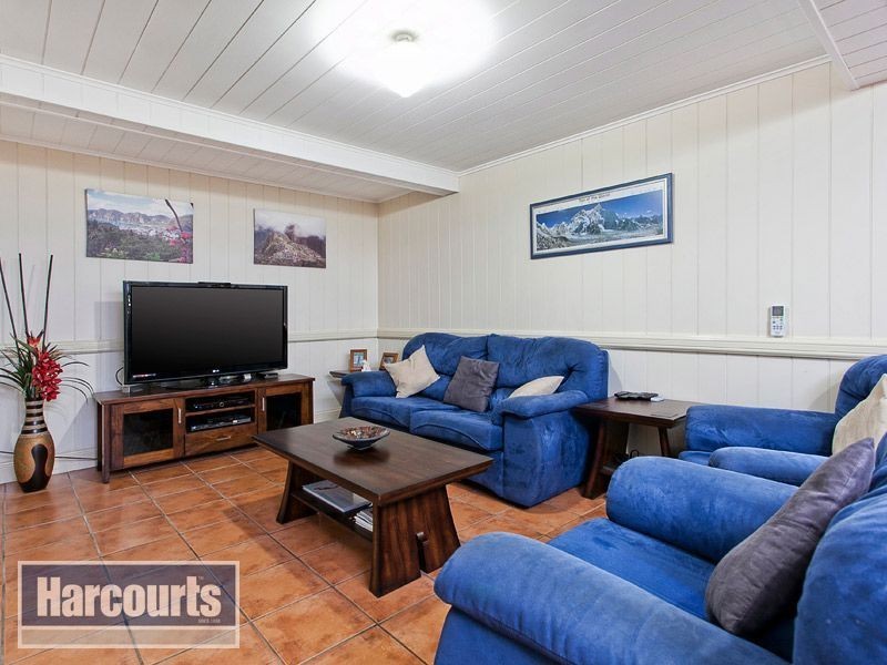 6 Cross Street, Red Hill QLD 4059