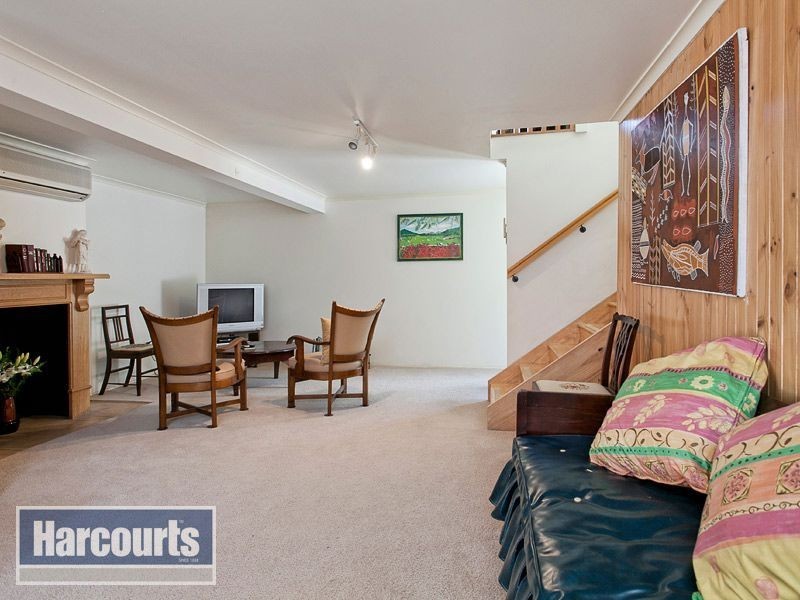 38 Tarnook Drive, Ferny Hills QLD 4055