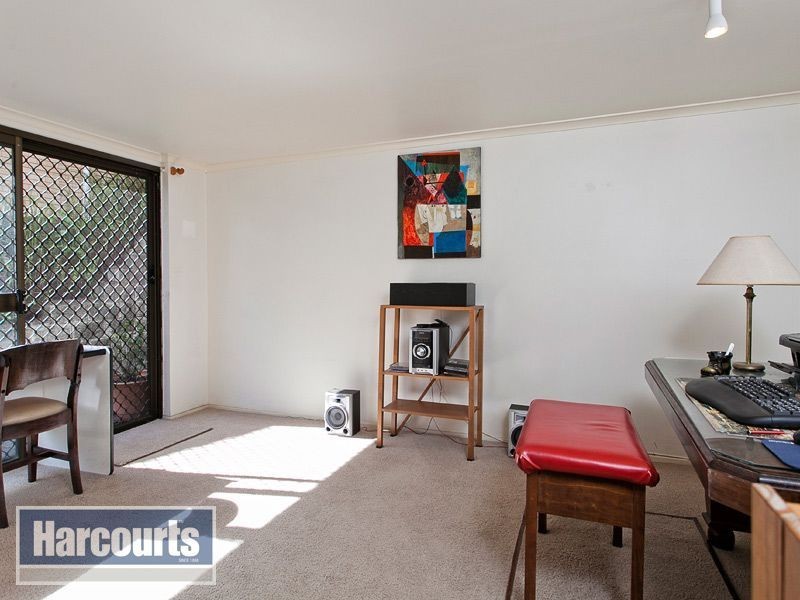 38 Tarnook Drive, Ferny Hills QLD 4055