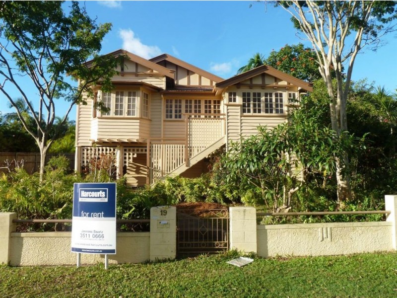 19 Wahroonga Road, Ashgrove QLD 4060