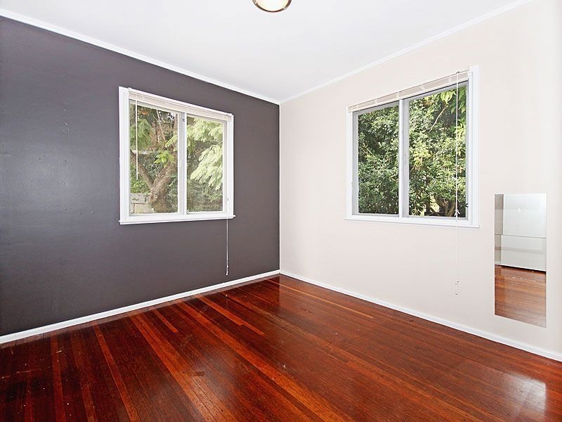 25 Moonmera Street, The Gap QLD 4061