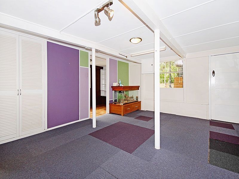 25 Moonmera Street, The Gap QLD 4061