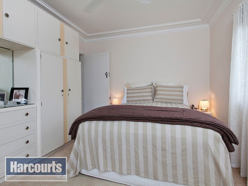 1 Broadland Street, The Gap QLD 4061