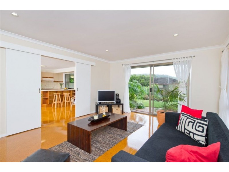 16 Debbie Street, The Gap QLD 4061