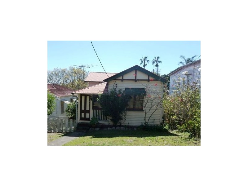11 Accession Street, Bardon QLD 4065
