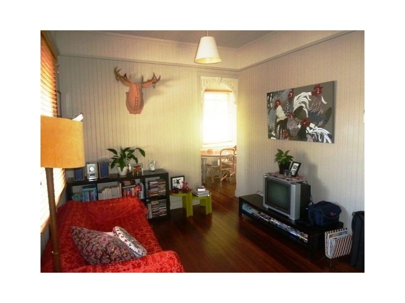11 Accession Street, Bardon QLD 4065