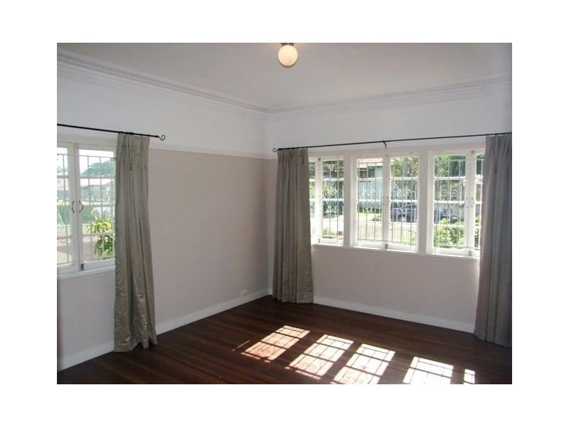 189 Ashgrove Avenue, Ashgrove QLD 4060