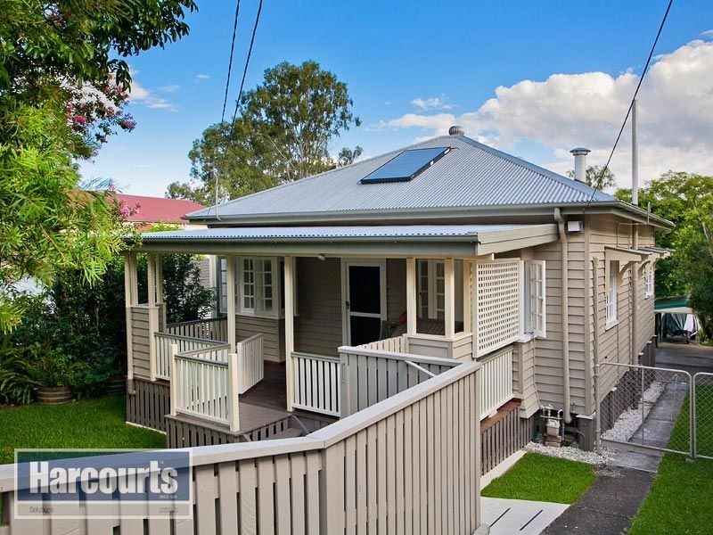 49 Brown Parade, Ashgrove QLD 4060