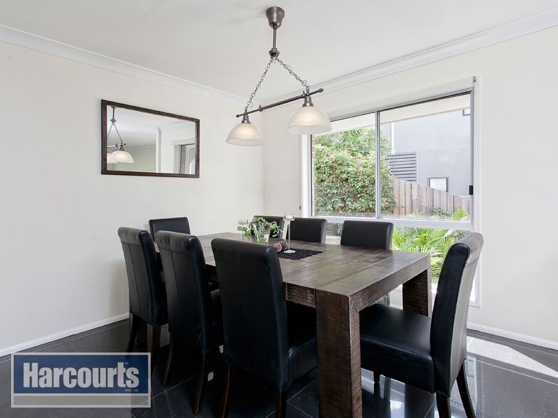 4 Wollundry Place, The Gap QLD 4061