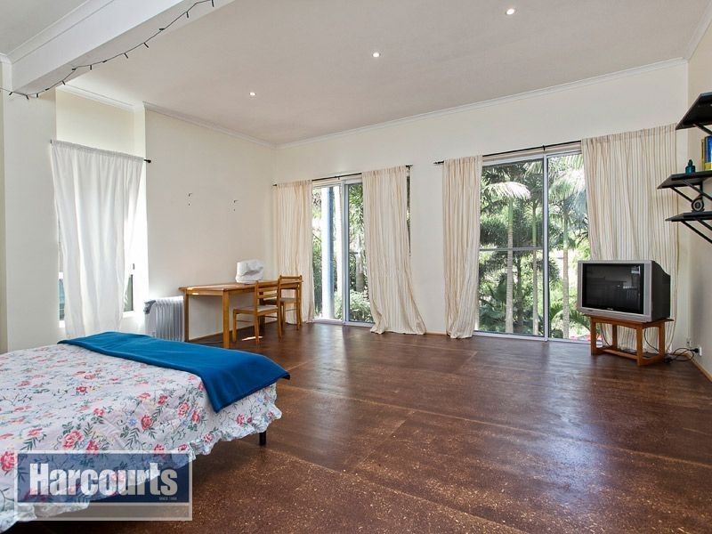 4 Wollundry Place, The Gap QLD 4061