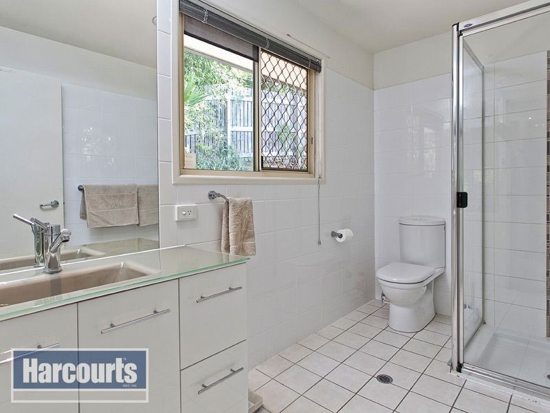 25 Hackett Street, Ashgrove QLD 4060