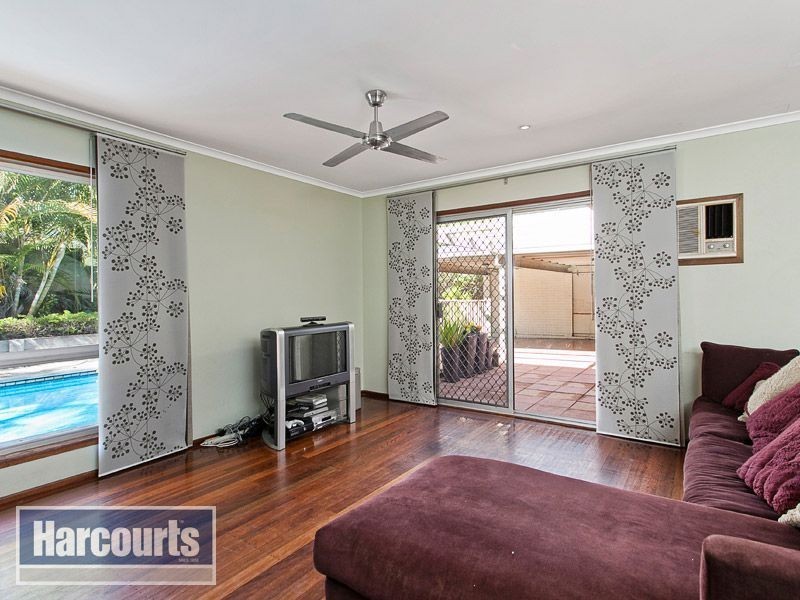 84 Settlement Road (On side road by Nova Gardens), The Gap QLD 4061