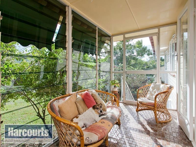 1 Broadland Street, The Gap QLD 4061