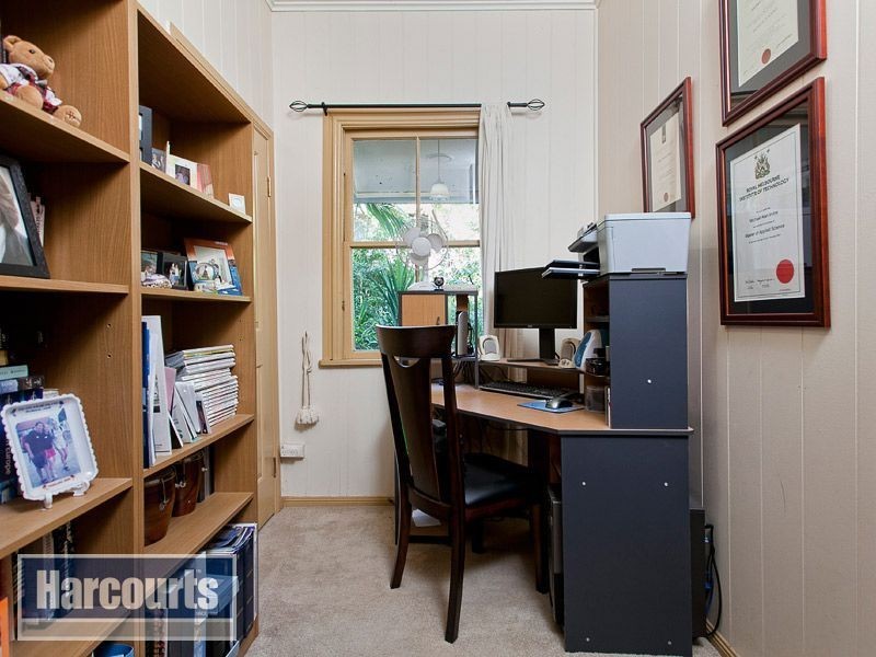 6 Cross Street, Red Hill QLD 4059