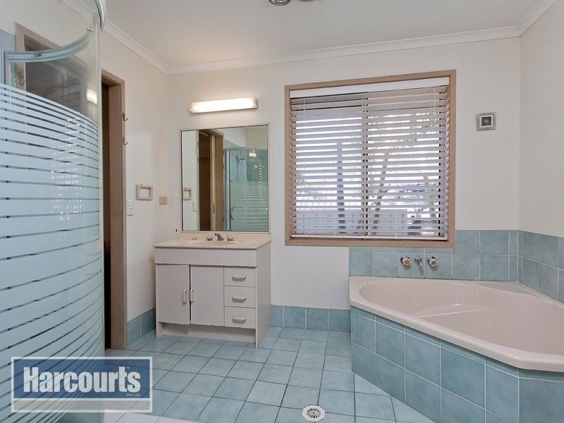 8 Burnett Street, Keperra QLD 4054
