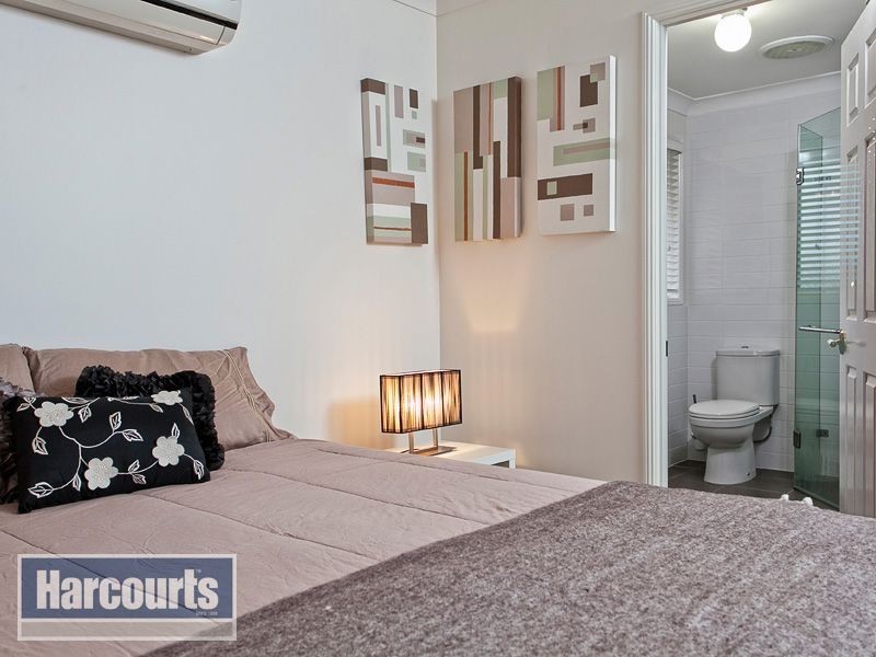 48 Silkyoak Way, Albany Creek QLD 4035