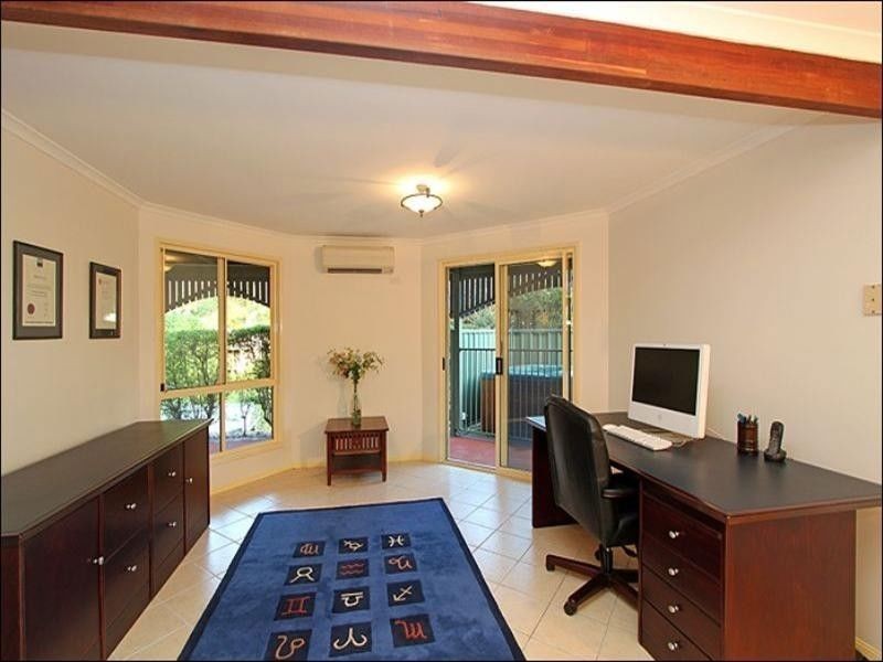 8 Wollundry Place, The Gap QLD 4061
