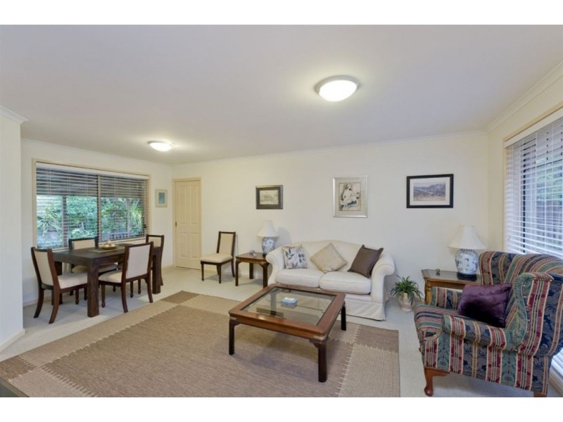 37 Montrose Place, The Gap QLD 4061