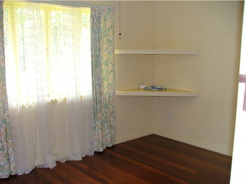 2/94 Royal Parade, Ashgrove QLD 4060