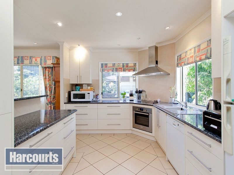 7 Glenella Street, The Gap QLD 4061